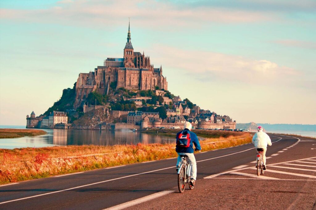 camping chemins mont saint michel balades velo